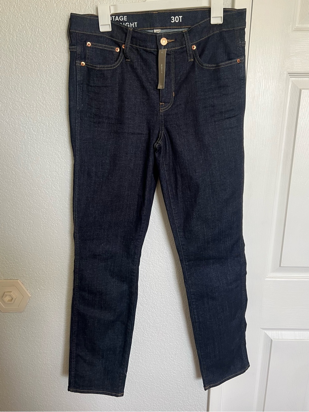 J. Crew Tall Mid-Rise Vintage Slim Straight Jean in Dark Wash, Size 30T - Picture 3 of 8
